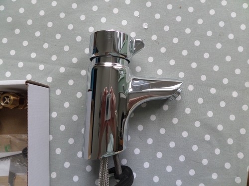 Armitage shanks avon self - shanks,