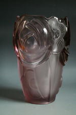 VINTAGE ART DECO STYLE GLASS VASE