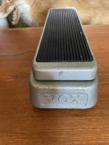Vintage type vox - vox, volume