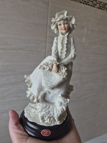 Vintage 1986 capodimonte girl - vintage,