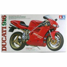 TAMIYA 14068 Ducati 916 1:12 Scale Bike Model Kit