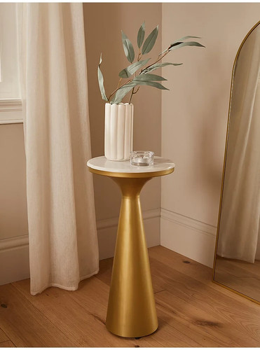 Gold tone metal side end - metal,