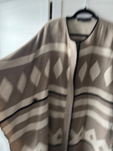 Zara wrap cover - poncho, navajo