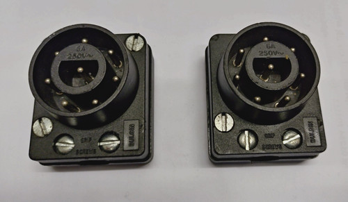 Bulgin pin plug used pair - 8,