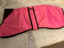 GREYHOUND WATERPROOF WALKING