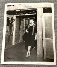 JUDY GARLAND original 8x10 press photo Judgment at Nuremberg set candid 1961