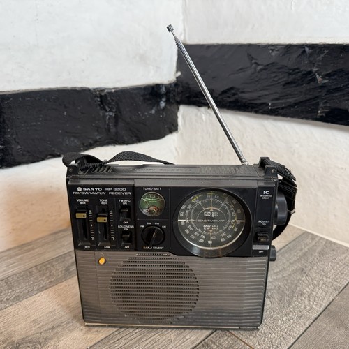 Sanyo 8600 transistor - 8600,