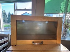 2 x Ikea Varde Wall Kitchen Unit with glass Used - Size: W=70cm; D=38cm; H=40cm