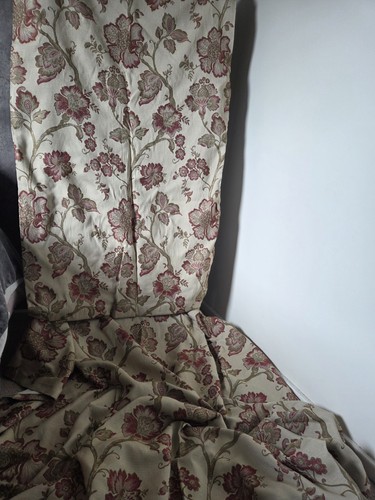 Waters noble gold red tapestry - noble,