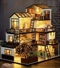 DIY Miniature Wooden Dollhouse