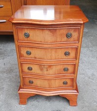 SMALL ANTIQUE REPRODUCTION