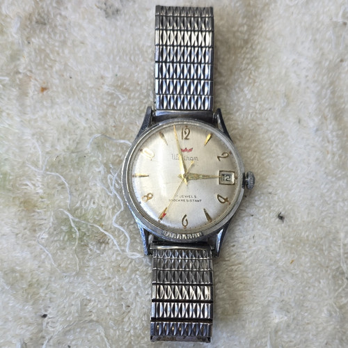 Waltham vintage manual wind - vintage,