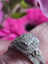 Ernest Jones 9ct White Gold