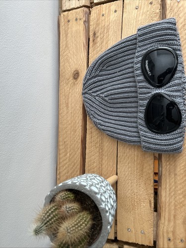 Company beanie gray - company,