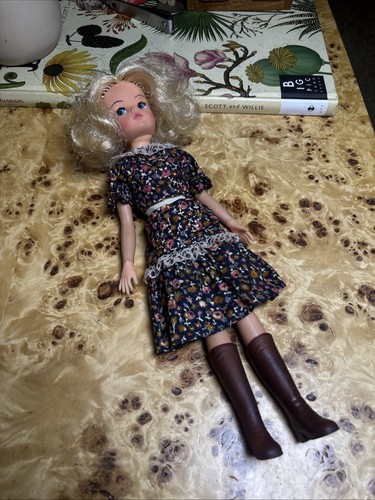 1977 pedigree sindy blonde - 1977,