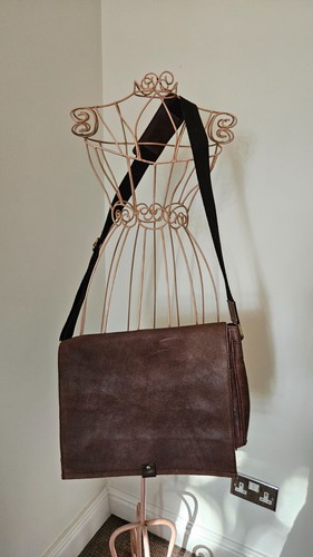 Lloyd baker messenger bag - baker,