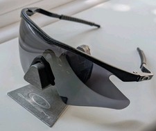 Oakley M Frame Gen 2 Carbon