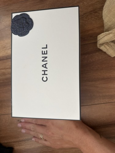 Chanel empty gift box - box, bag