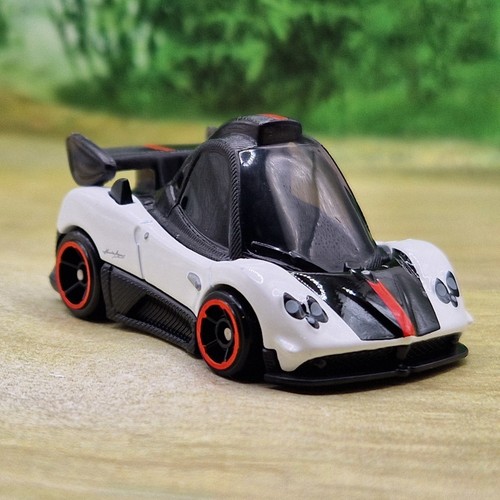 Hot wheels pagani zonda - hot,