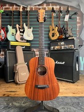 Taylor Baby Taylor BTe-Koa