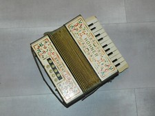 Musical instrument accordion
