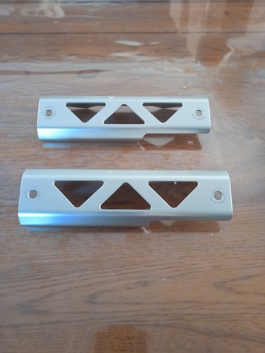 Radiator cover right suzuki - cover,