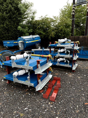 3ft grass topper fleming - ,
