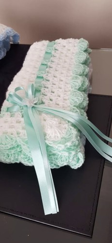 Hand crochet baby girls - hand,