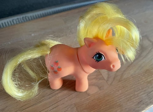 Little pony applejack - pony,