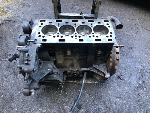 Engine half block - half, 2.5