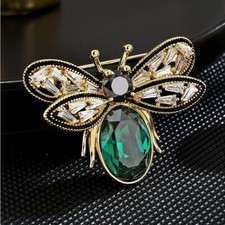 Emerald Bee Broach Vintage