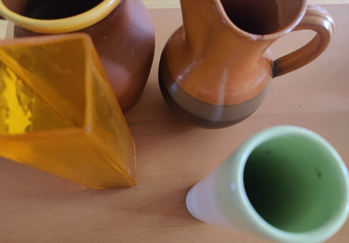 Vases and 2 - , tuscan