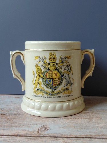 Vintage brentleigh ware queen - brentleigh,