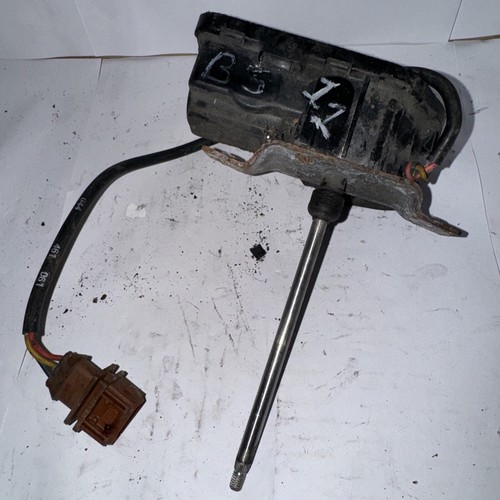 Volvo 850 headlight wiper - 850,