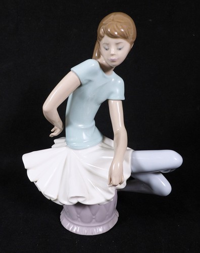 Large vintage lladro blue - vintage,