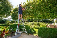 Henchman Fully Adjustable PRO Tripod - Ladders For Uneven Ground - All Sizes