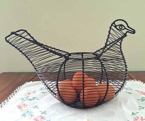 Hen shaped egg - egg, storage