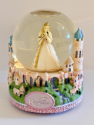 Rare barbie rapunzel - rare, snow