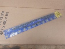 2x BOSCH WIPER BLADES -