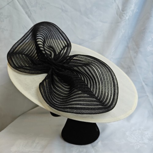 Ivory cream black bow - black,