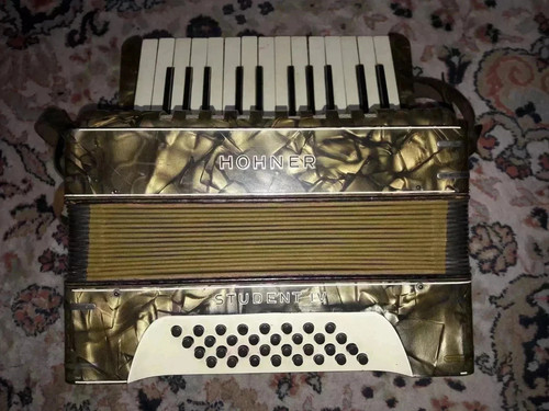 Accordion hohner student - accordion, iv