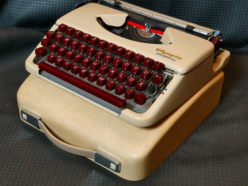 Vintage olympia splendid - vintage,