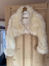 Winter wedding ivory cropped