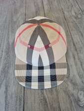 Burberry Cap Size M