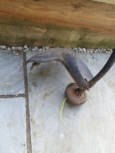 Mcculloch strimmer head - strimmer,
