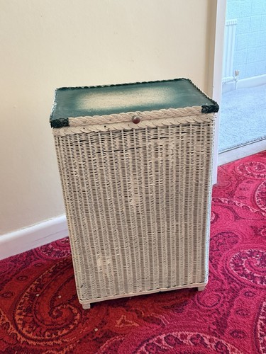 Vintage lloyd loom lift - lift, lid