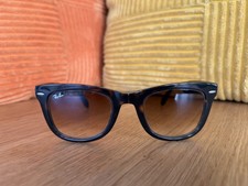 Ray-Ban Folding Wayfarer