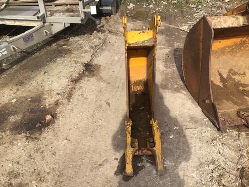 Jcb inch digging bucket - jcb,