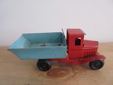 Tri-ang Tipper Lorry early
