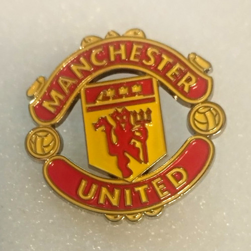 Manchester united crest - united,